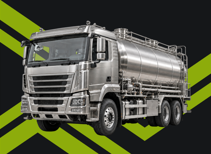Бензовоз АЦ-12/2 на шасси SHACMAN SX32586V385